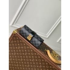 LV Round Bags